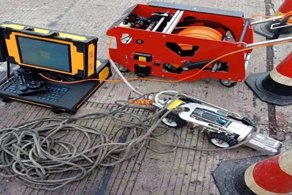 安源CCTV管道检测机器人